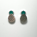 EAR GREEN PINEAPPLE