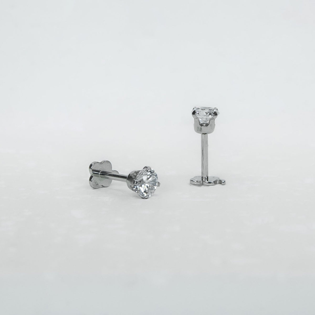 14K White Gold Screwtube 4mm+6.5mm (per pair)
