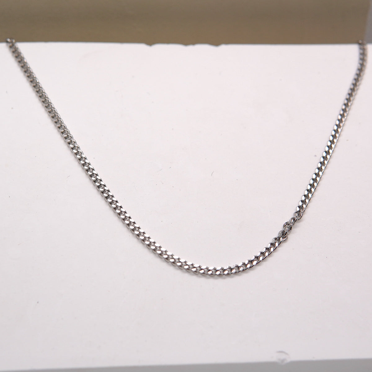 NECKLACE - INTERTWINE CHAIN