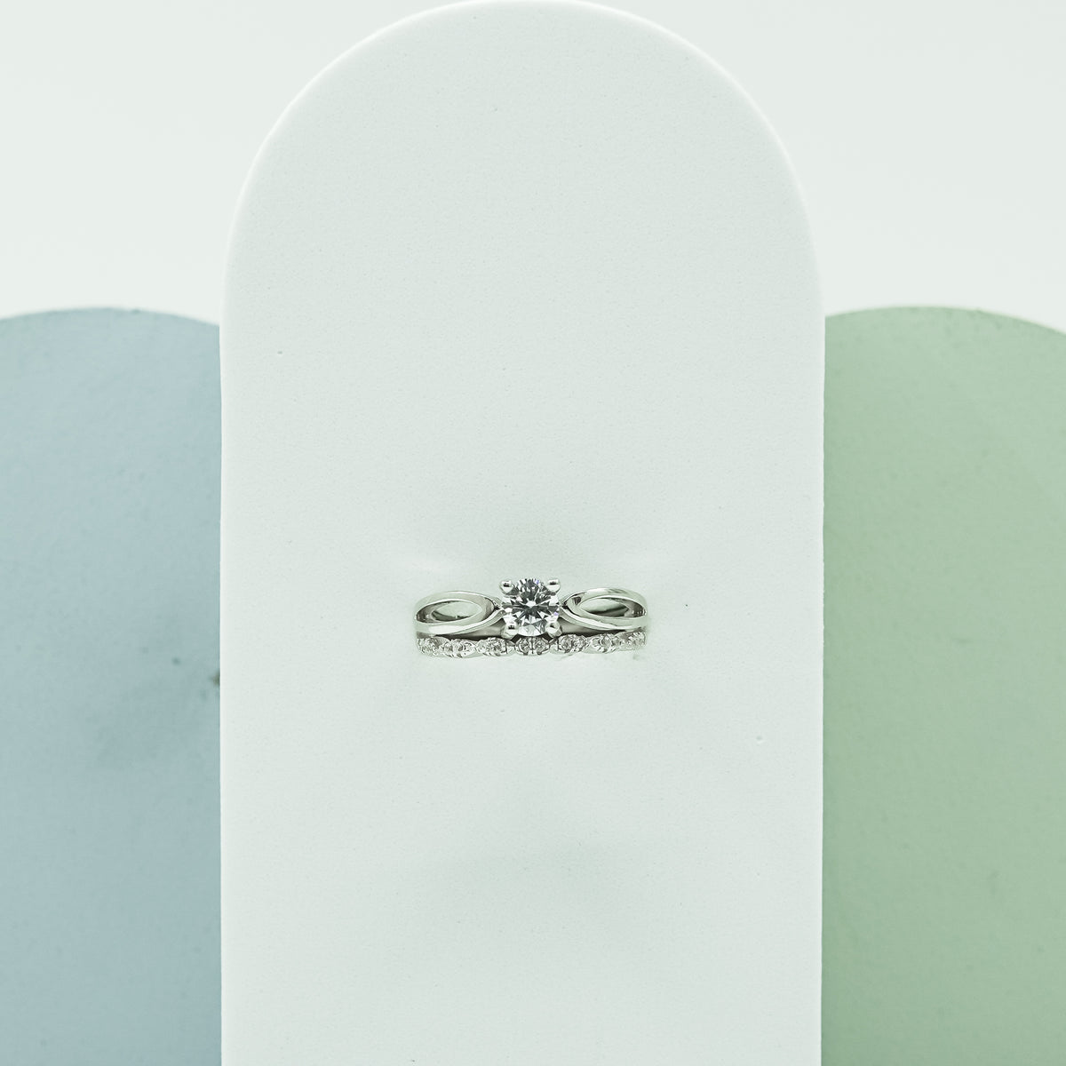 Strip Solitaire Ring